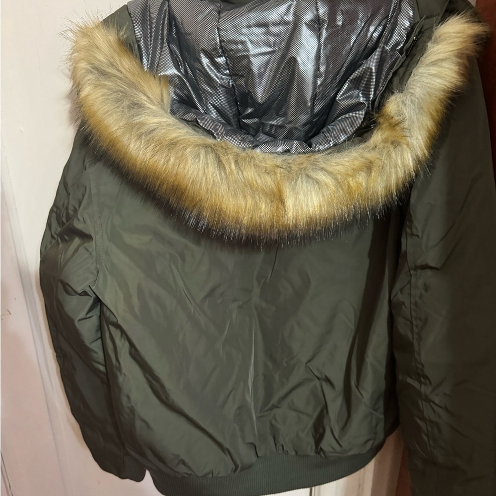 Decibel Jacket - Picture 2 of 4